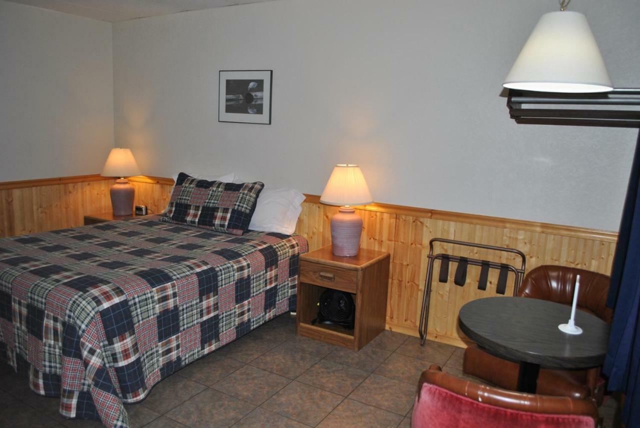 Aspen Inn Fort Klamath Экстерьер фото