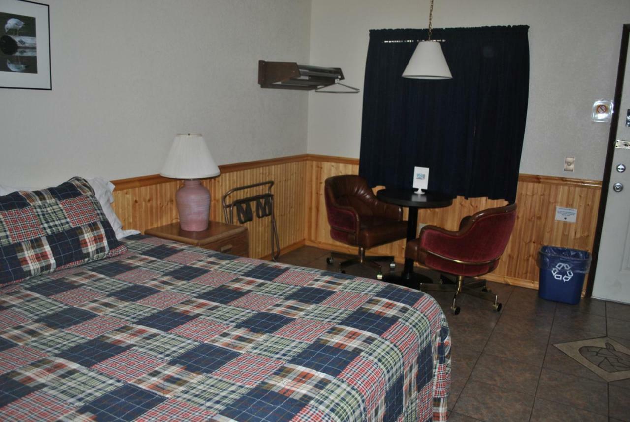Aspen Inn Fort Klamath Экстерьер фото