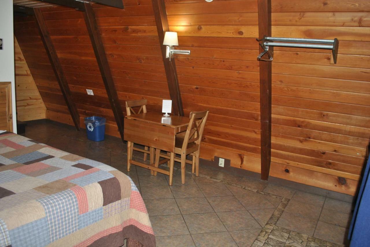 Aspen Inn Fort Klamath Экстерьер фото