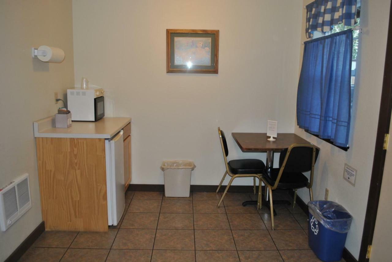 Aspen Inn Fort Klamath Экстерьер фото