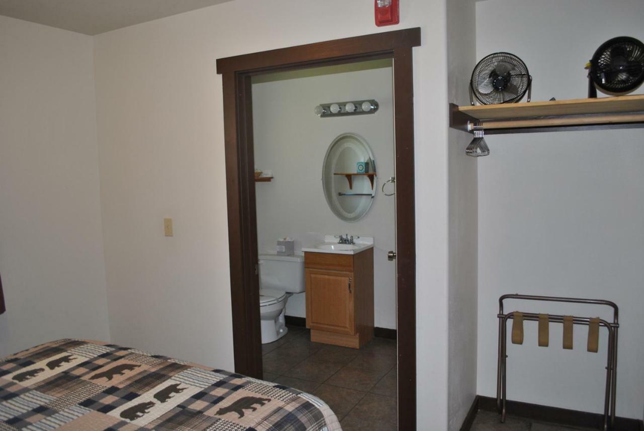 Aspen Inn Fort Klamath Экстерьер фото