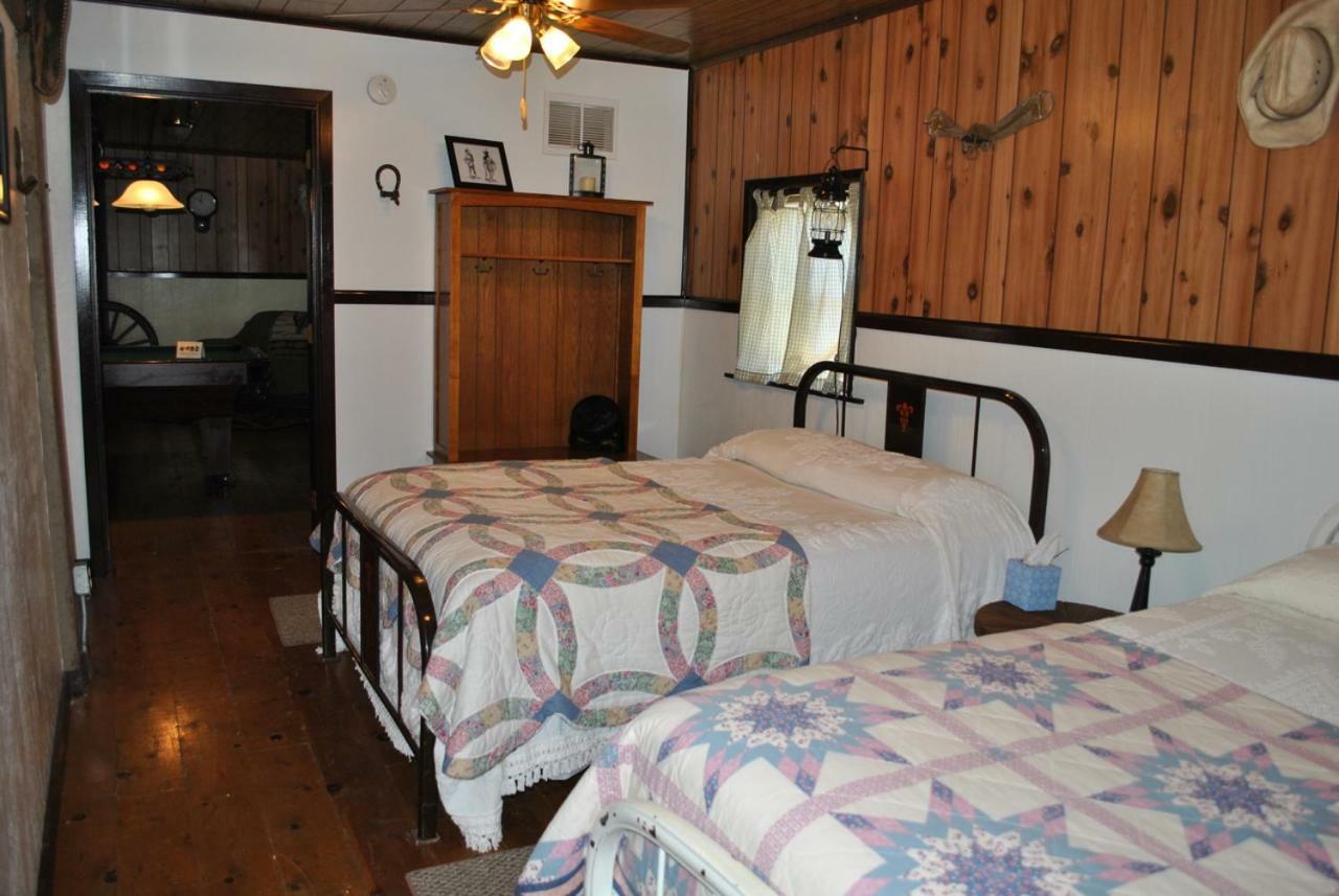Aspen Inn Fort Klamath Экстерьер фото