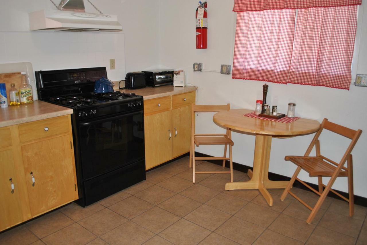 Aspen Inn Fort Klamath Экстерьер фото